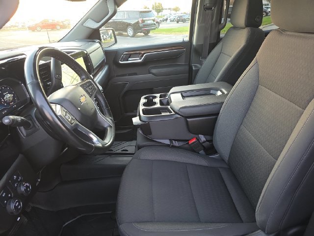 2025 Chevrolet Silverado 1500 LT - Photo 16