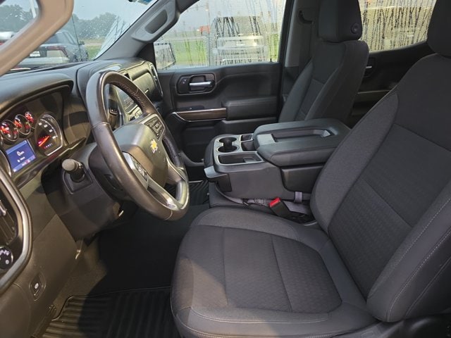 2022 Chevrolet Silverado 1500 LT - Photo 17