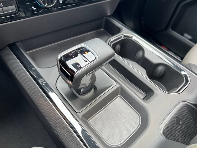 2025 Chevrolet Silverado 1500 ZR2 - Photo 22