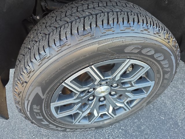 Used 2024 Chevrolet Colorado LT Truck Crew Cab