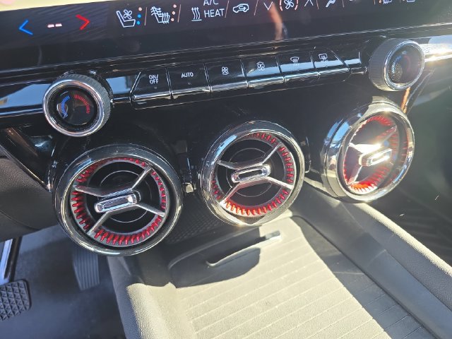 2024 Chevrolet Blazer EV RS - Photo 24