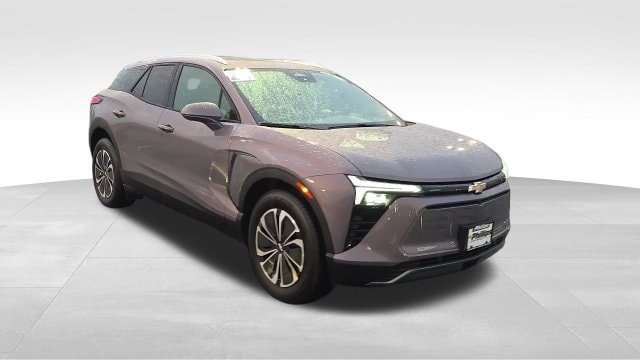 Used 2024 Chevrolet Blazer EV LT with VIN 3GNKDBRJ3RS252777 for sale in Bourbonnais, IL