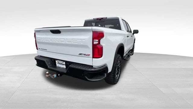 2025 Chevrolet Silverado 1500 ZR2 - Photo 9