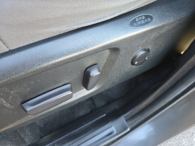 2020 Toyota Tundra SR5 - Photo 23
