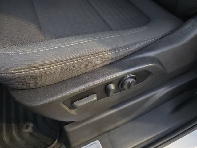 2022 Chevrolet Silverado 1500 LT - Photo 19