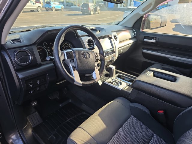 2020 Toyota Tundra SR5 - Photo 18