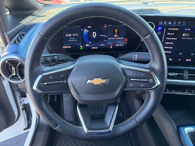 2024 Chevrolet Equinox EV LT - Photo 15