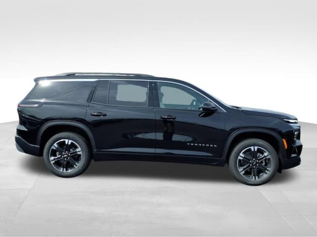 New 2027 Chevrolet Traverse LT SUV