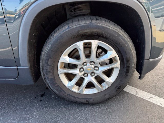 Used 2020 Chevrolet Traverse LT Cloth SUV