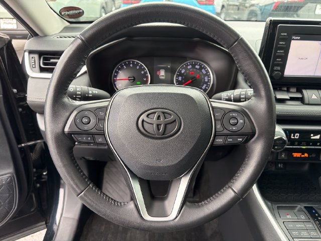 2019 Toyota RAV4 XLE - Photo 16