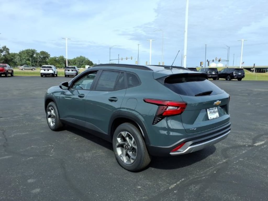 New 2026 Chevrolet Trax LT SUV