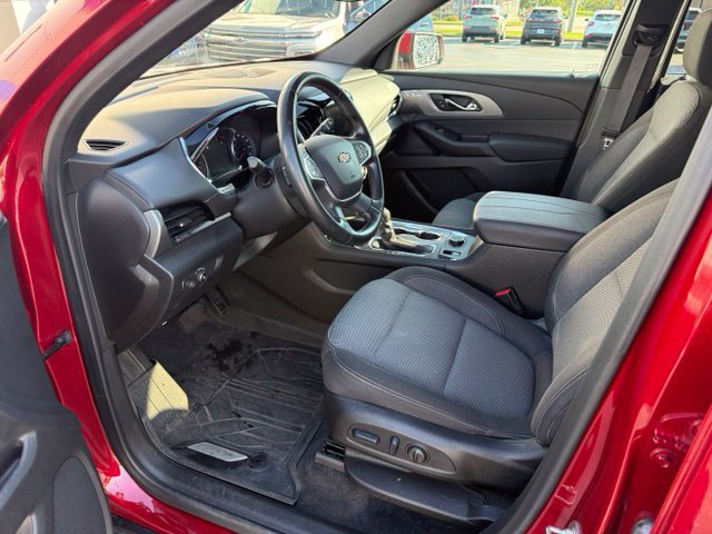 Used 2023 Chevrolet Traverse LT Cloth SUV