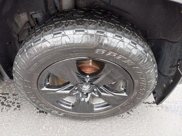 2019 Toyota RAV4 XLE - Photo 27
