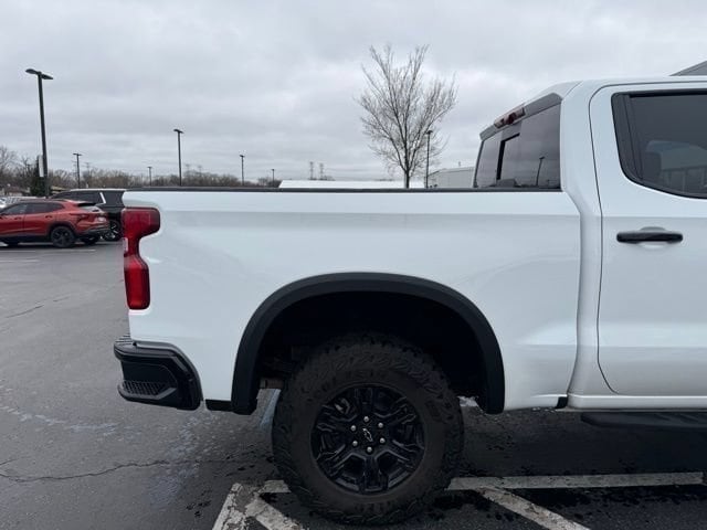 2026 Chevrolet Silverado 1500 ZR2 - Photo 8