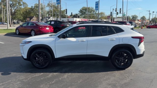 Used 2024 Chevrolet Trax Activ SUV