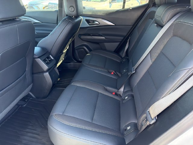 2024 Chevrolet Equinox EV LT - Photo 23