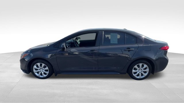 Used 2025 Toyota Corolla LE Sedan