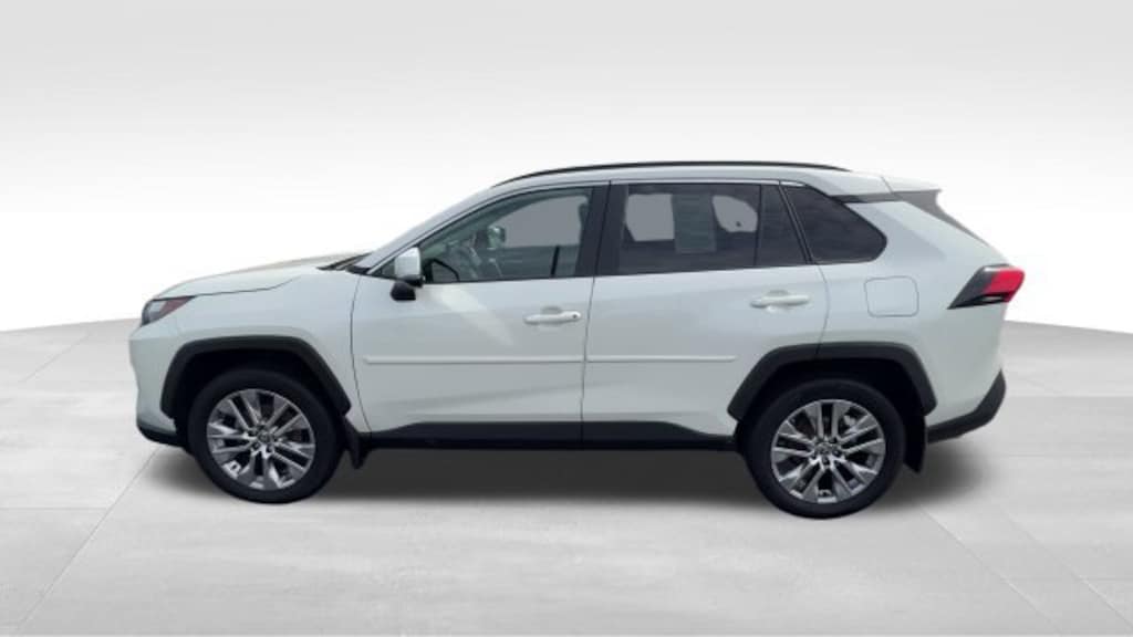 Used 2022 Toyota RAV4 XLE Premium SUV