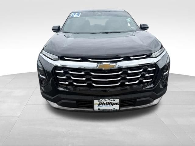 2025 Chevrolet Equinox LT - Photo 2