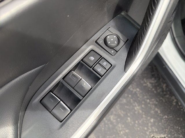 2022 Toyota RAV4 XLE Premium - Photo 13