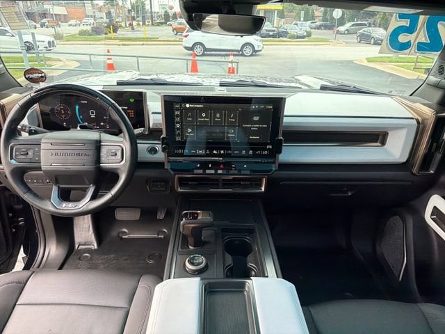 2025 GMC HUMMER EV 2X - Photo 14