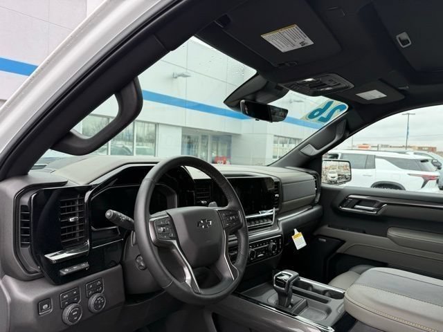 2026 Chevrolet Silverado 1500 ZR2 - Photo 12
