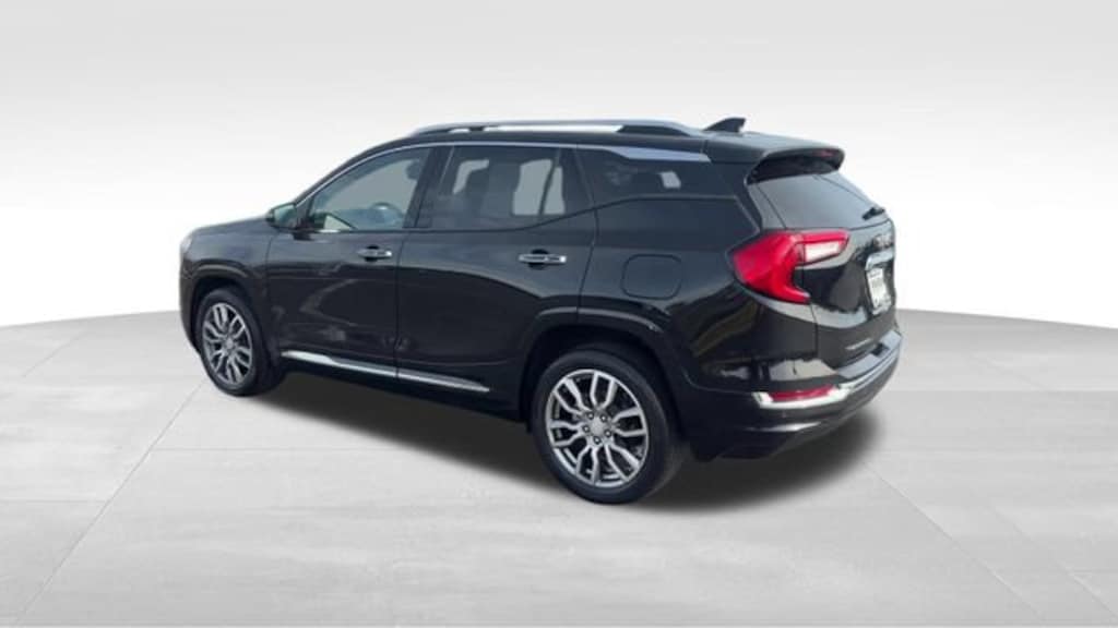 Used 2023 GMC Terrain Denali SUV