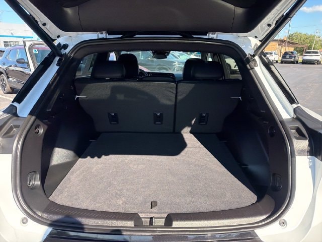 2024 Chevrolet Equinox EV LT - Photo 24