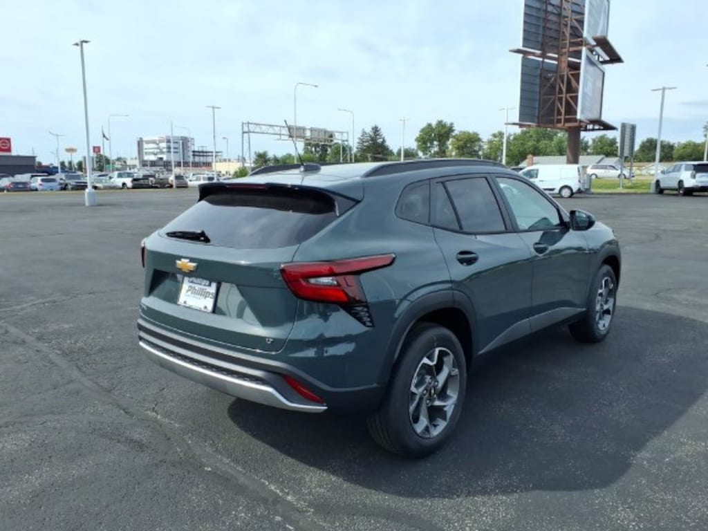 New 2026 Chevrolet Trax LT SUV