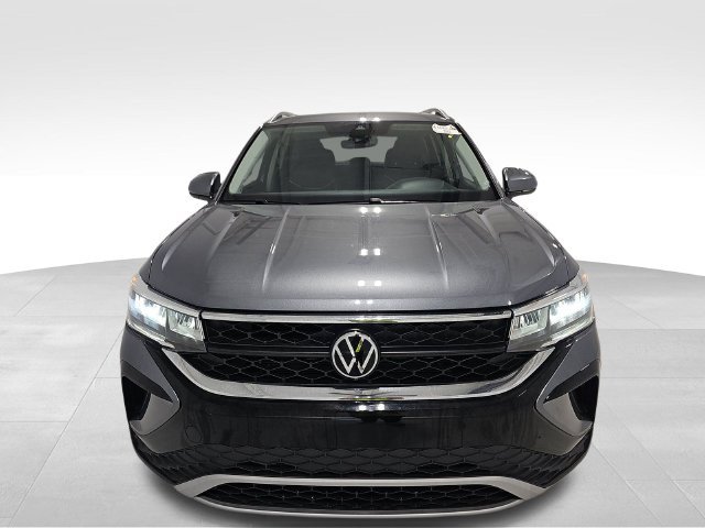 Used 2023 Volkswagen Taos 1.5T SE SUV