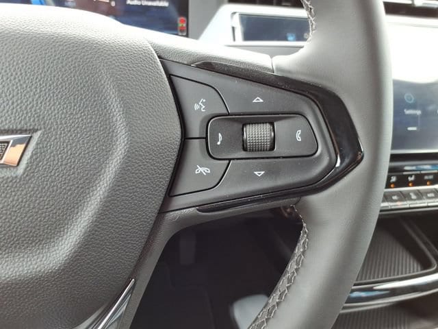 2027 Chevrolet Bolt RS - Photo 13