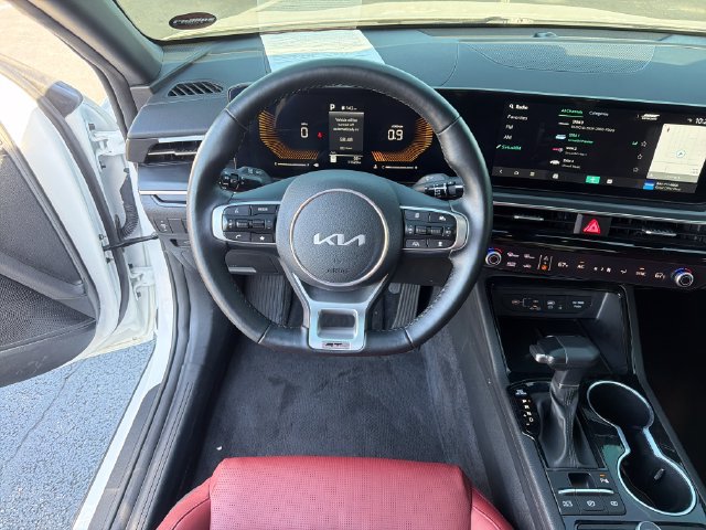 2026 Kia K5 GT-Line - Photo 15
