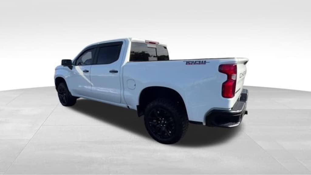 Used 2024 Chevrolet Silverado 1500 LT Trail Boss Truck Crew Cab