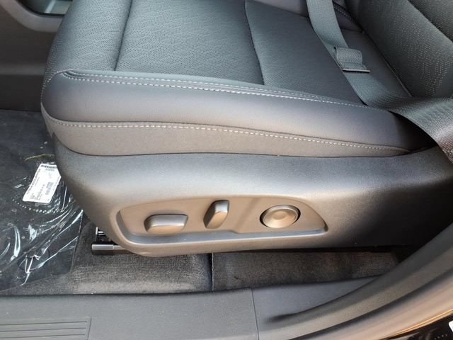 2027 Chevrolet Equinox LT - Photo 7