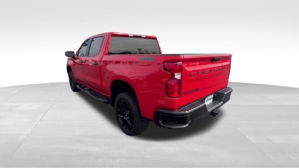 Used 2022 Chevrolet Silverado 1500 LT Trail Boss Truck Crew Cab