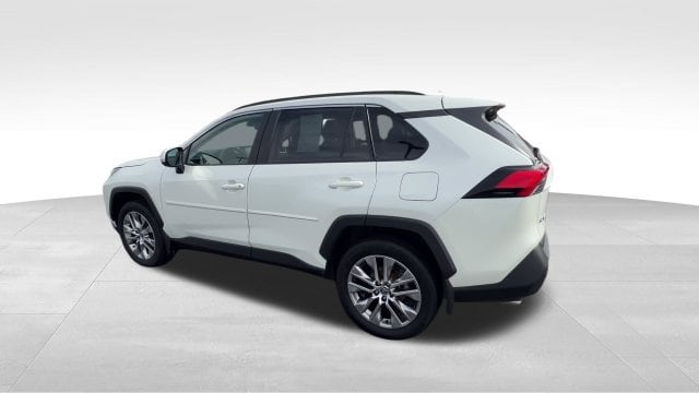 2022 Toyota RAV4 XLE Premium - Photo 4