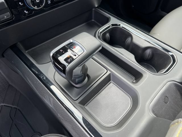 2026 Chevrolet Silverado 1500 ZR2 - Photo 34