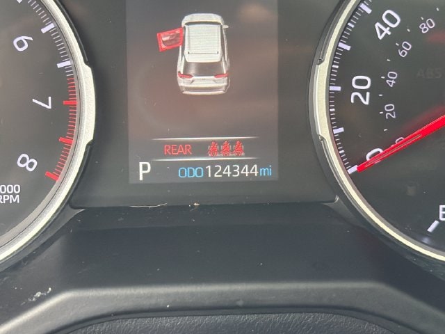 2019 Toyota RAV4 XLE - Photo 19