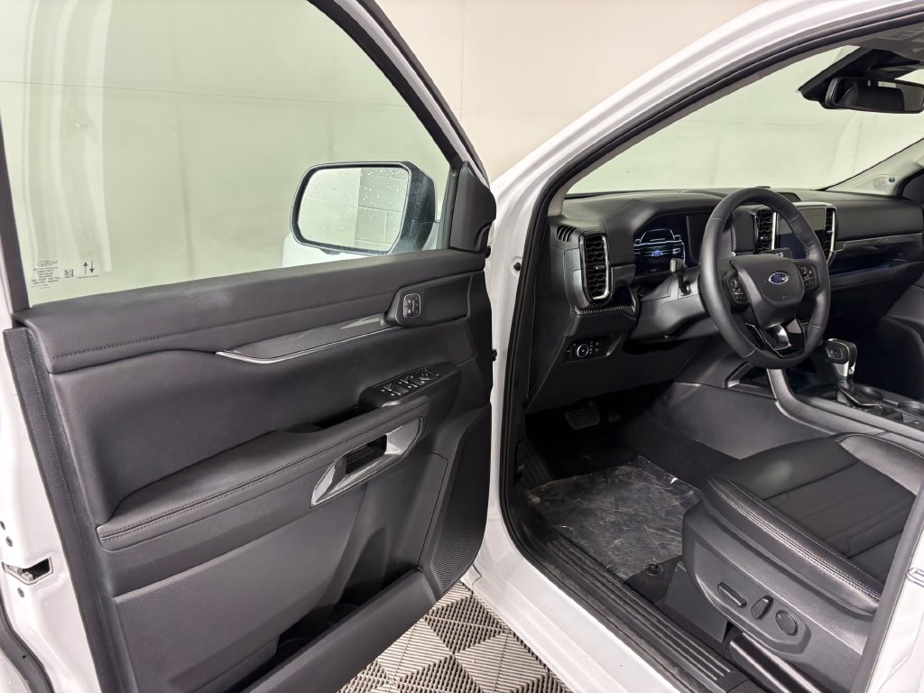 2025 Ford Ranger Lariat - Photo 13