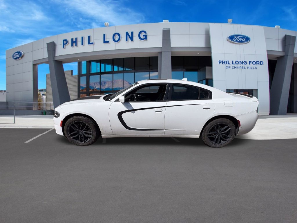 Used 2015 Dodge Charger SXT Sedan