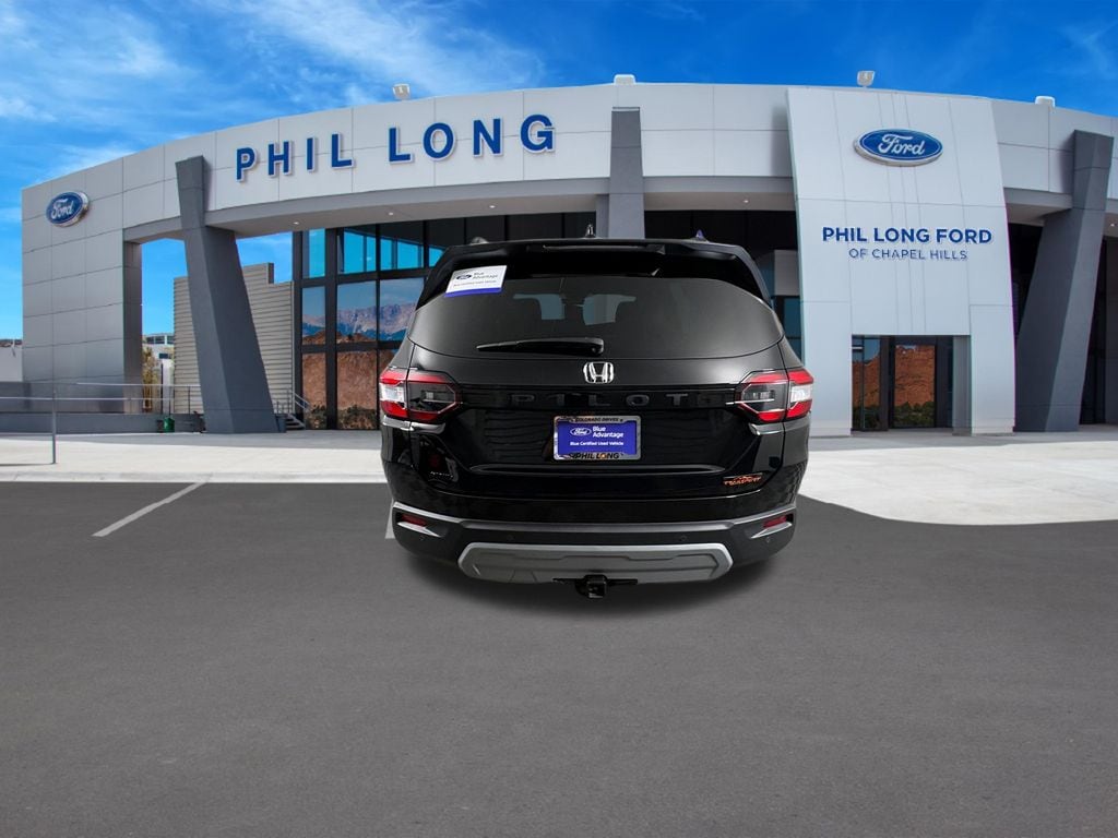 Certified 2025 Honda Pilot TrailSport SUV