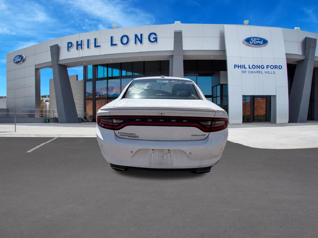 Used 2015 Dodge Charger SXT Sedan