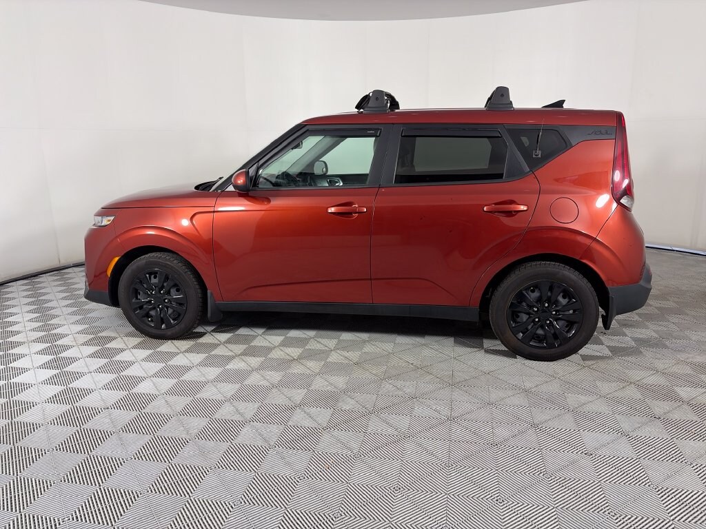 Used 2022 Kia Soul LX Hatchback