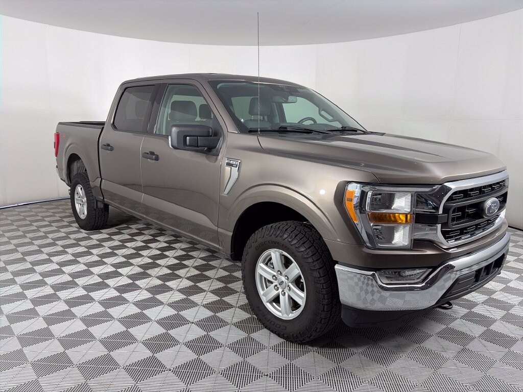 Used 2021 Ford F-150 XLT Truck SuperCrew Cab
