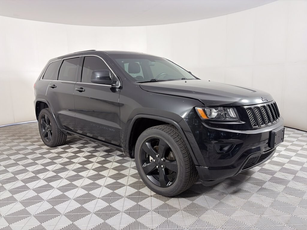 Used 2015 Jeep Grand Cherokee Altitude SUV