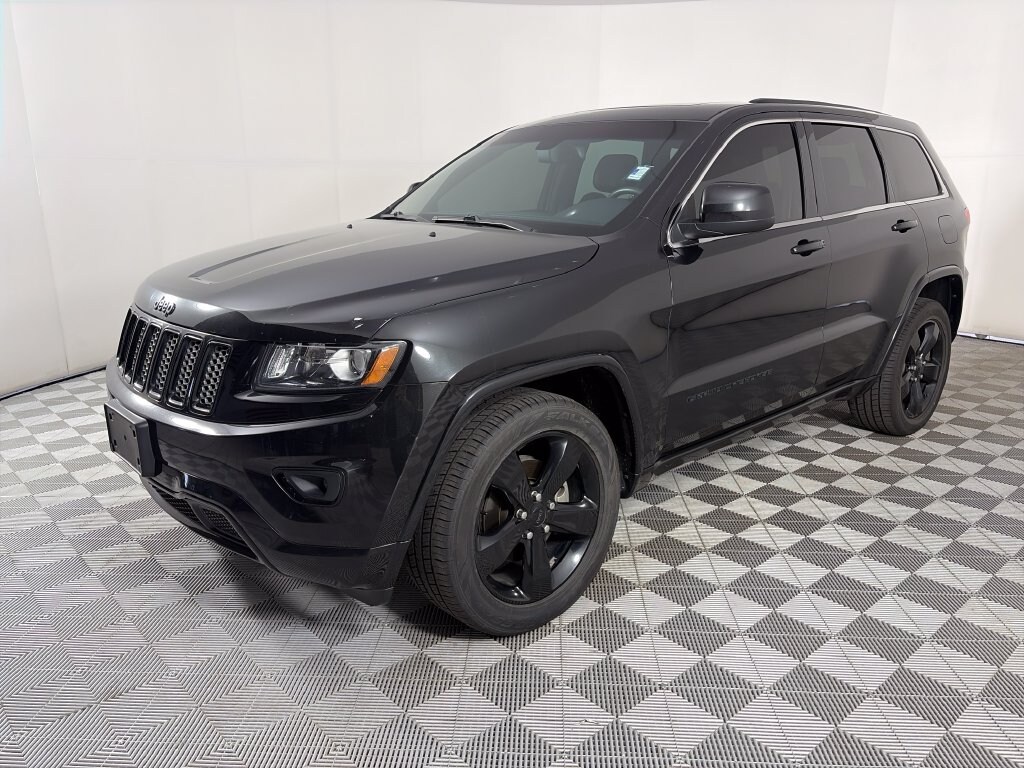 Used 2015 Jeep Grand Cherokee Altitude SUV