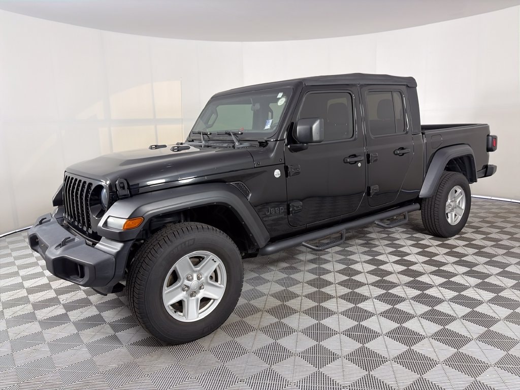 Used 2020 Jeep Gladiator Sport Truck Crew Cab