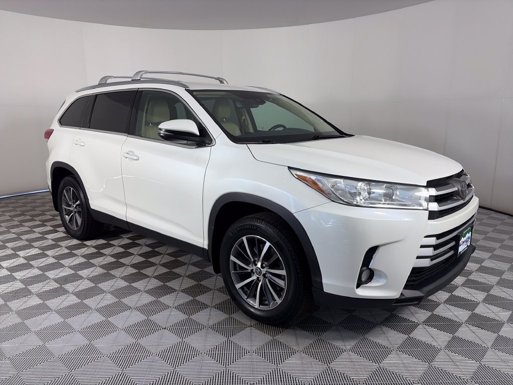 Used 2019 Toyota Highlander XLE SUV