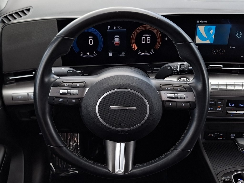 2025 Hyundai Kona SEL - Photo 15