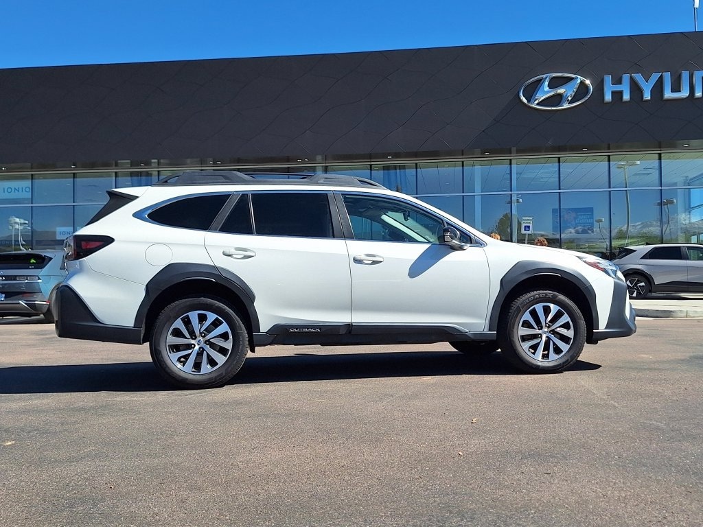 Used 2023 Subaru Outback Premium SUV